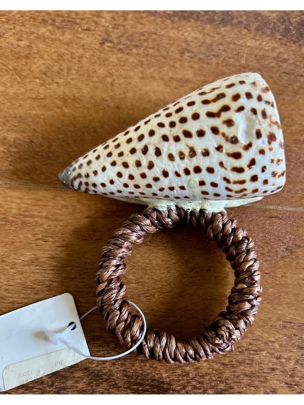Natural Shell Napkin Rings Set of 8 with Brown Woven Rings